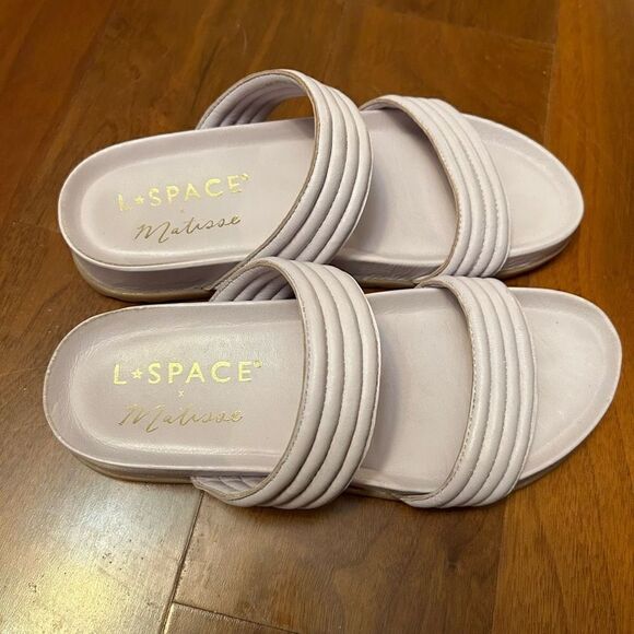 Matisse L Space lavender slide slip on sandals in size 6 - Picture 2 of 4
